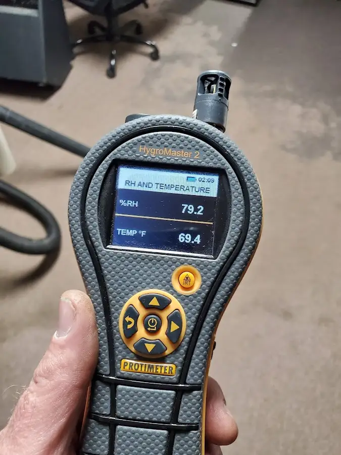 Moisture meter humidity assessment for Mold Remediation & Removal in La Palma